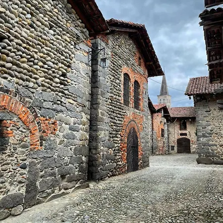 Old Town Centro Apartman Biella