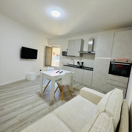 Old Town Centro Daire Biella